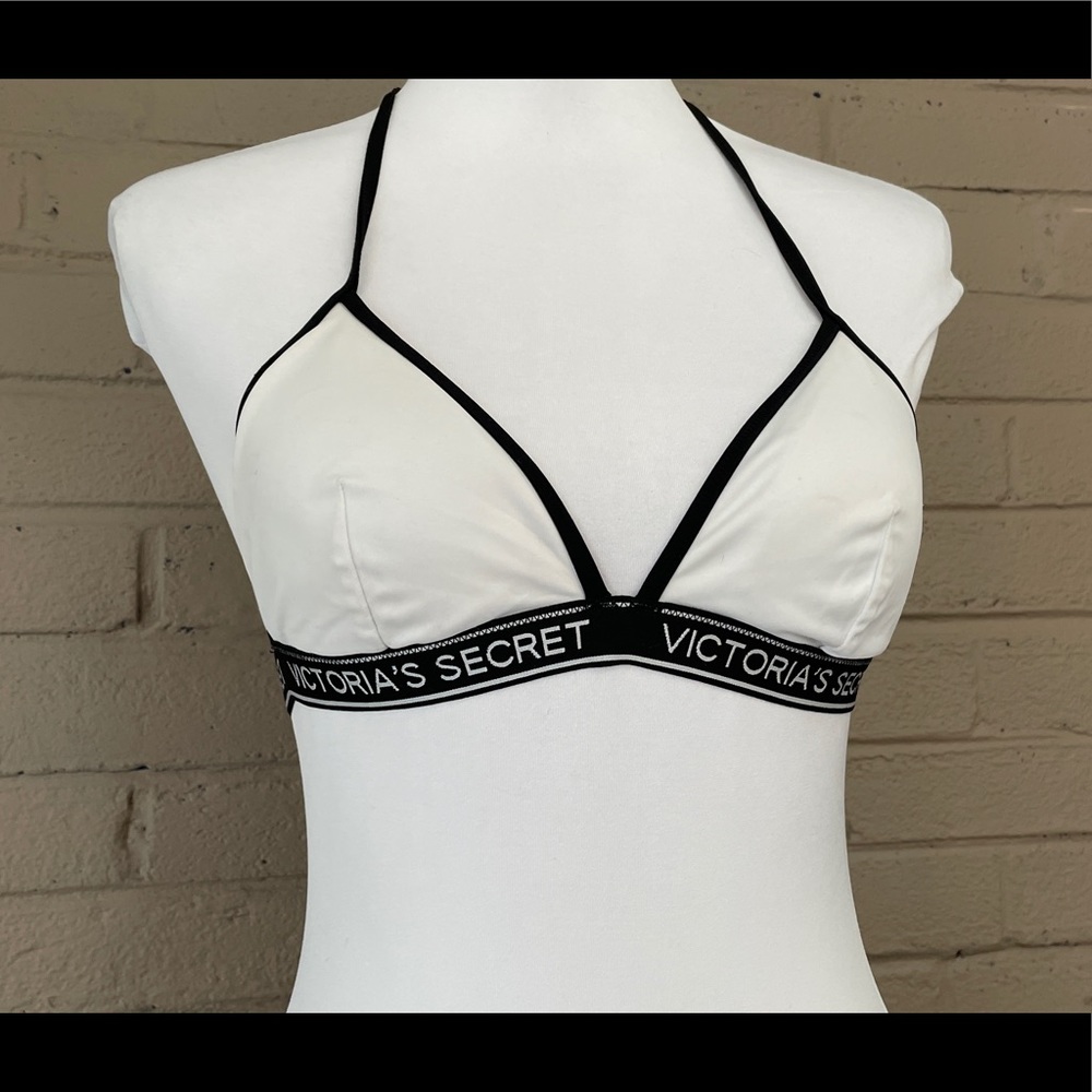 Victoria’s Secret White Bikini Top S- M